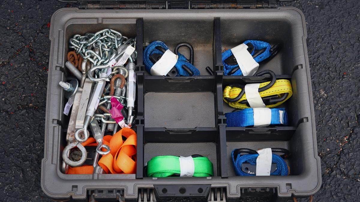 How to Start a Hot Shot Trucking Business